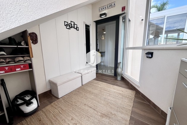 Tweedehands - Appartement / flat -
San Miguel de Salinas - Inland