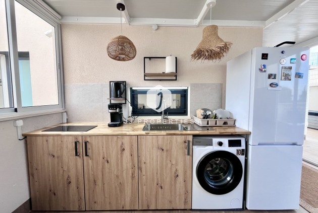 Tweedehands - Appartement / flat -
San Miguel de Salinas - Inland