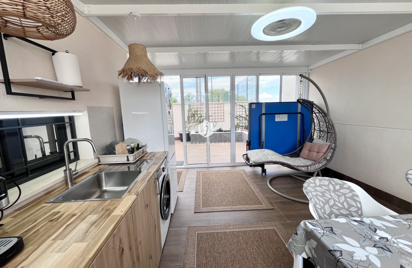 Tweedehands - Appartement / flat -
San Miguel de Salinas - Inland