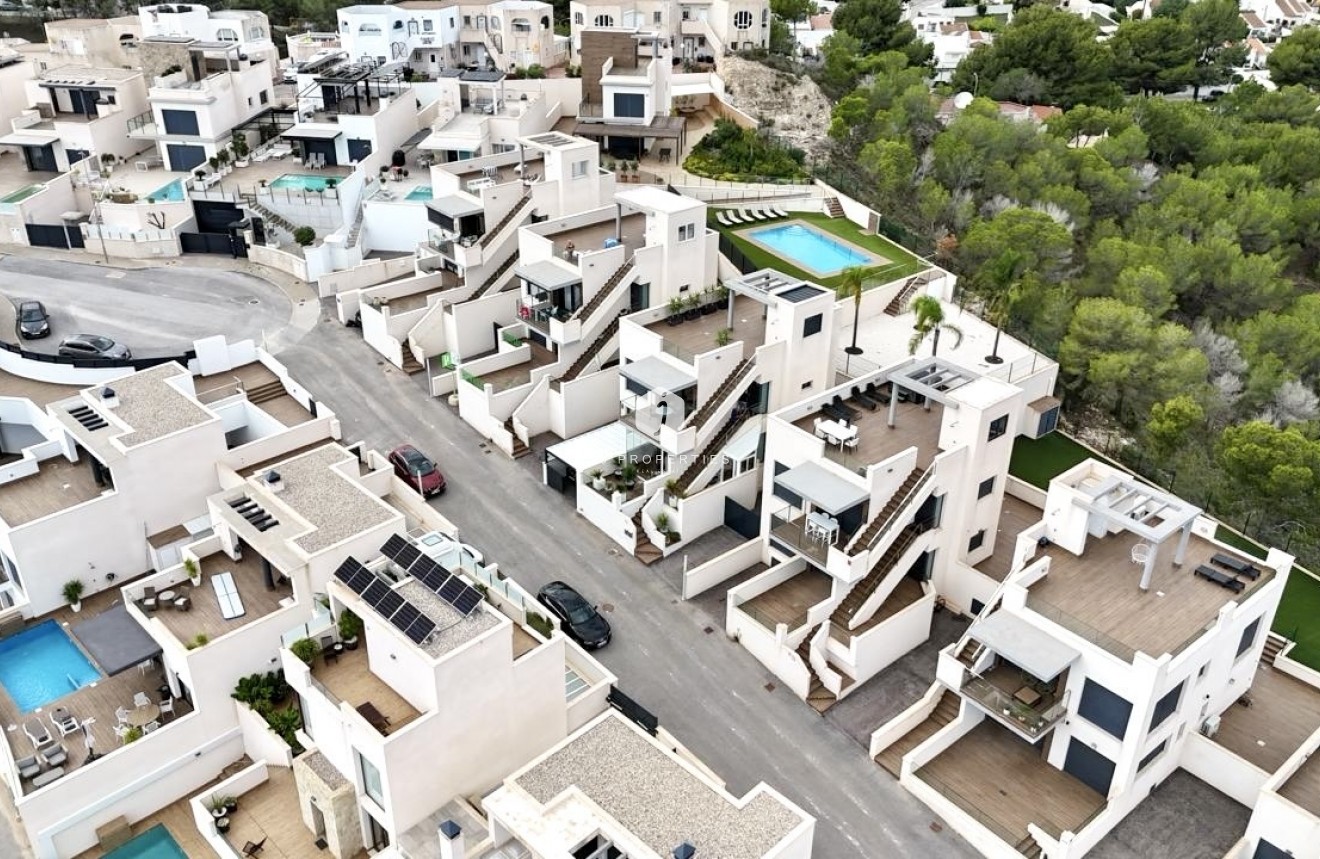 Tweedehands - Appartement / flat -
San Miguel de Salinas - Inland