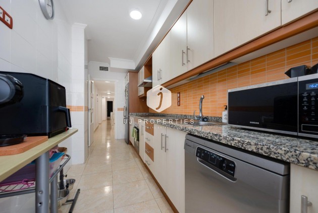 Tweedehands - Appartement / flat -
Torrevieja - Centro