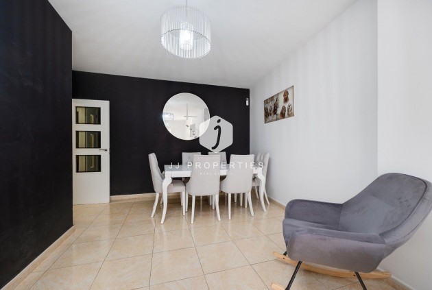 Tweedehands - Appartement / flat -
Torrevieja - Centro
