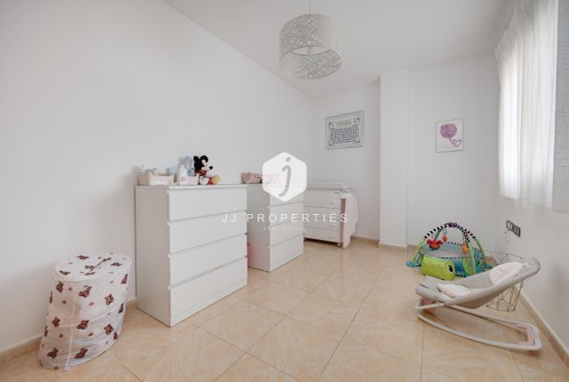 Tweedehands - Appartement / flat -
Torrevieja - Centro