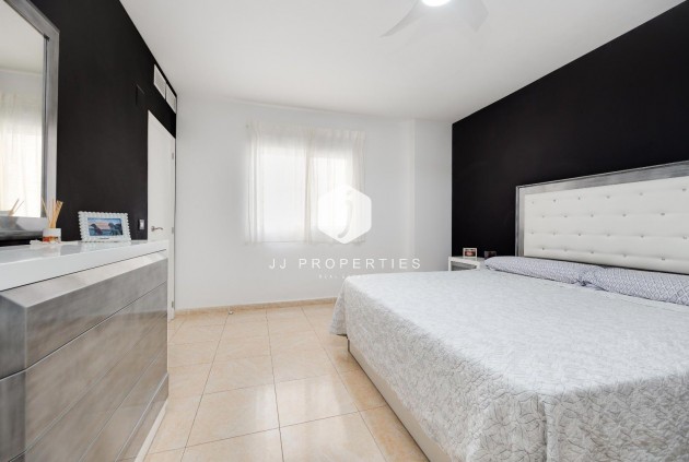 Tweedehands - Appartement / flat -
Torrevieja - Centro