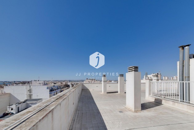 Tweedehands - Appartement / flat -
Torrevieja - Centro