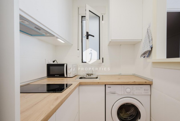 Tweedehands - Appartement / flat -
Torrevieja - Costa Blanca