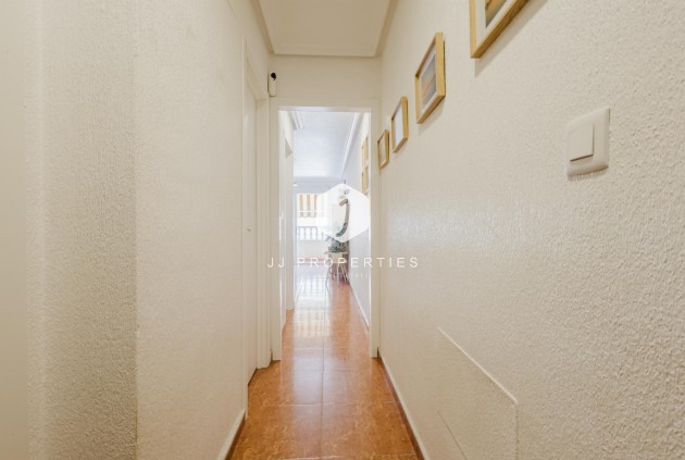 Tweedehands - Appartement / flat -
Torrevieja - Costa Blanca