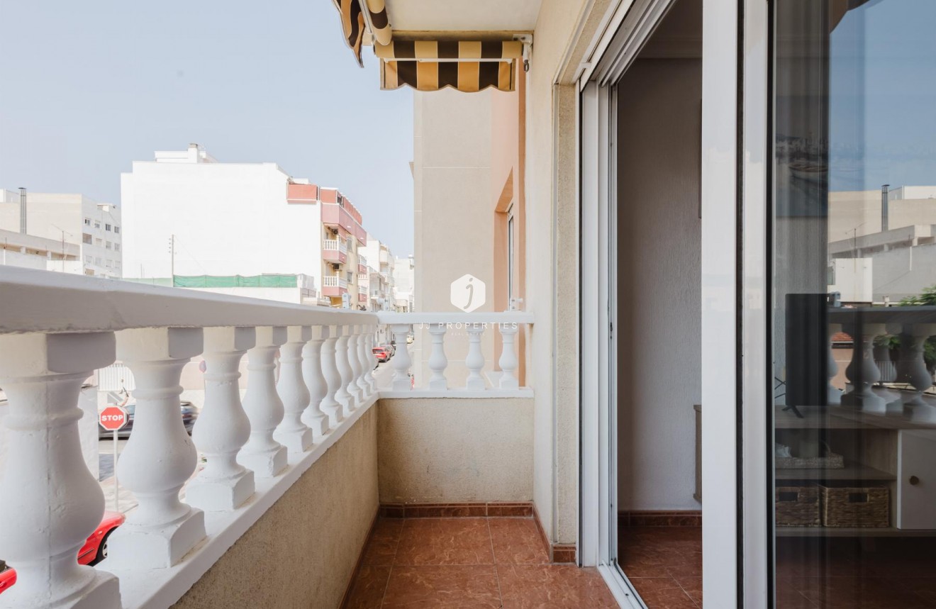 Tweedehands - Appartement / flat -
Torrevieja - Costa Blanca