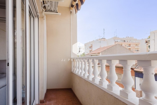 Tweedehands - Appartement / flat -
Torrevieja - Costa Blanca