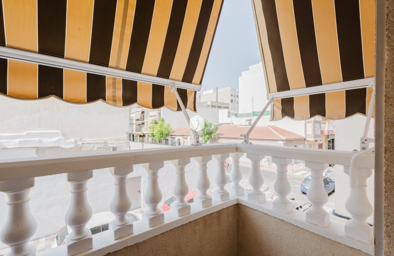 Tweedehands - Appartement / flat -
Torrevieja - Costa Blanca