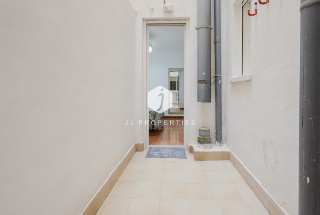 Tweedehands - Appartement / flat -
Torrevieja - Costa Blanca