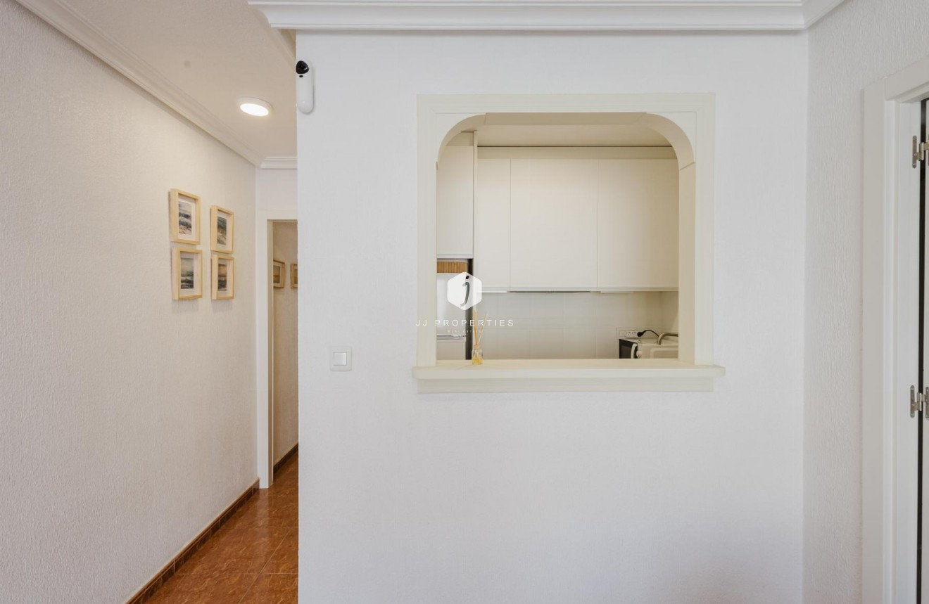 Tweedehands - Appartement / flat -
Torrevieja - Costa Blanca