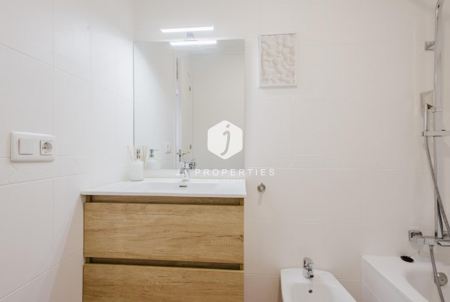 Tweedehands - Appartement / flat -
Torrevieja - Costa Blanca