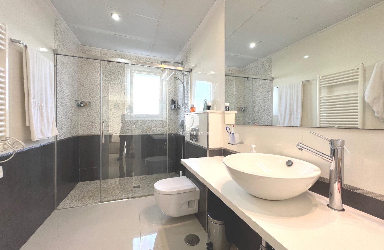 Tweedehands - Villa -
Ciudad Quesada - Costa Blanca