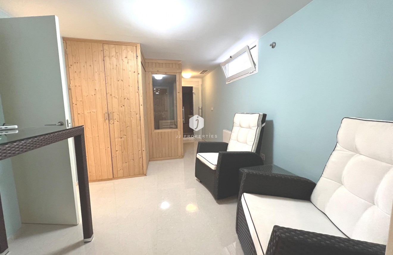 Tweedehands - Villa -
Ciudad Quesada - Costa Blanca