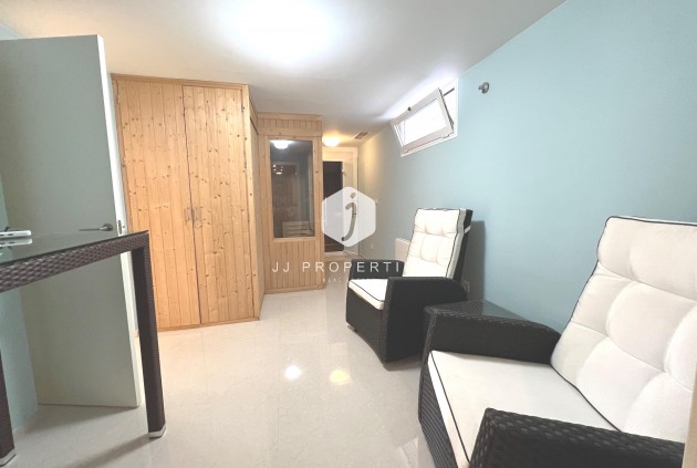 Tweedehands - Villa -
Ciudad Quesada - Costa Blanca