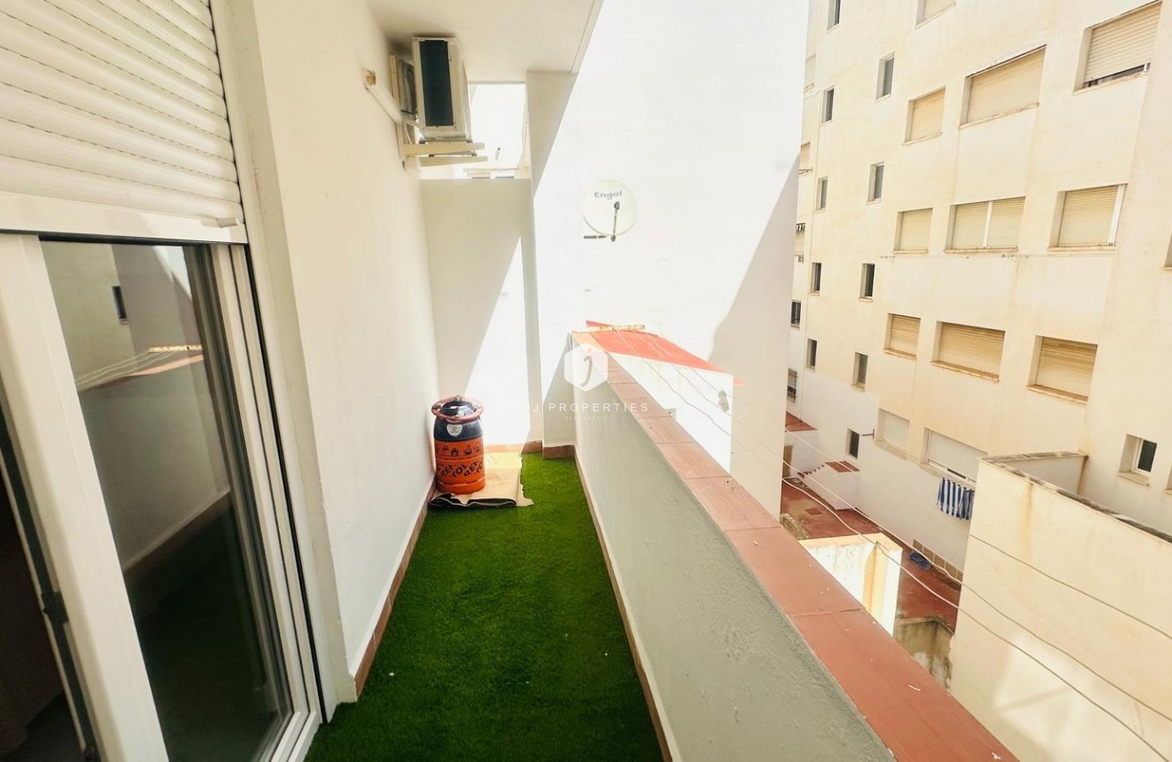 Tweedehands - Appartement / flat -
Torrevieja - Playa del Cura