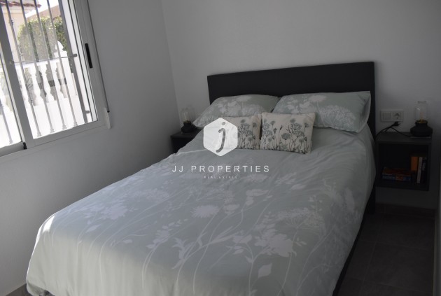 Tweedehands - Bungalow -
Algorfa - Inland