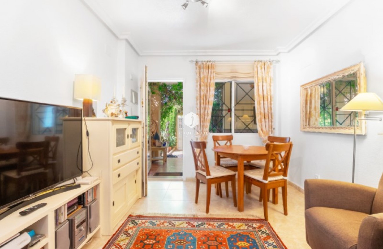 Tweedehands - Bungalow -
Torrevieja - Costa Blanca