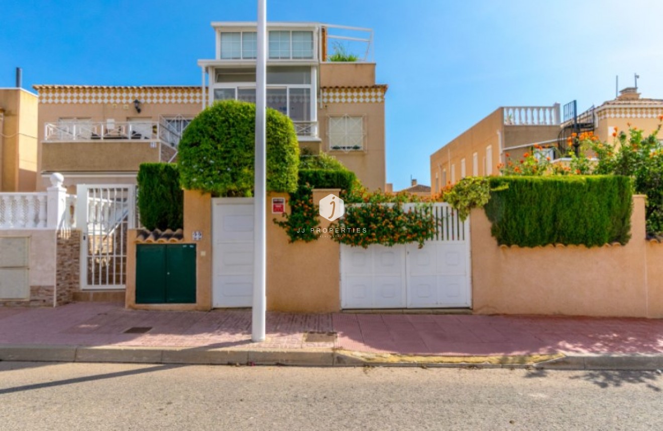 Tweedehands - Bungalow -
Torrevieja - Costa Blanca