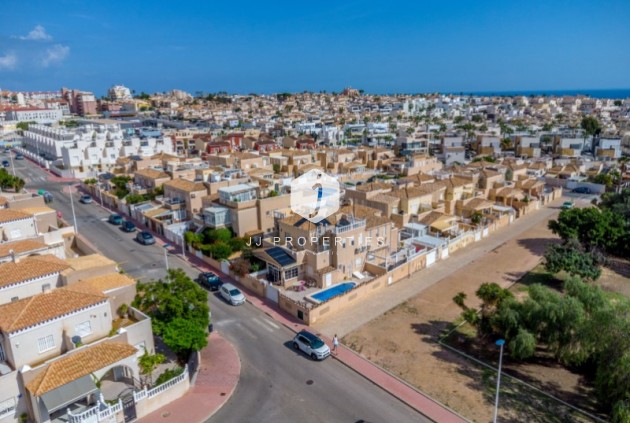 Tweedehands - Bungalow -
Torrevieja - Costa Blanca