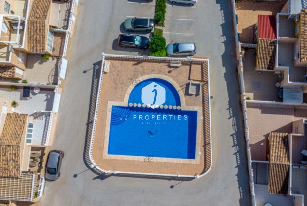 Tweedehands - Bungalow -
Torrevieja - Costa Blanca