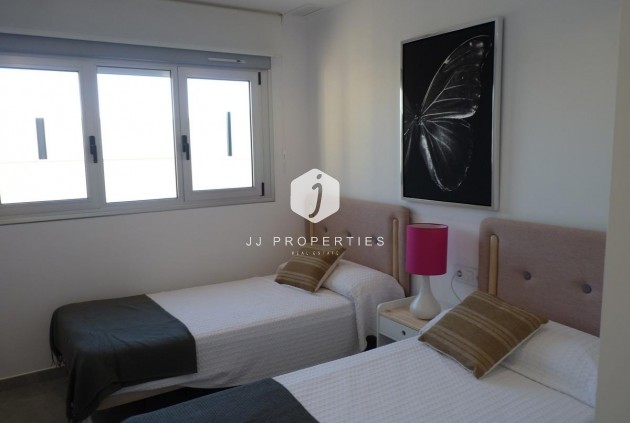 Obra nueva - Chalet -
Pilar de la Horadada