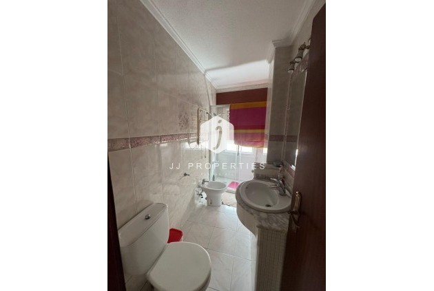 Resale - Apartment / flat -
Bigastro - Bigastro - Town
