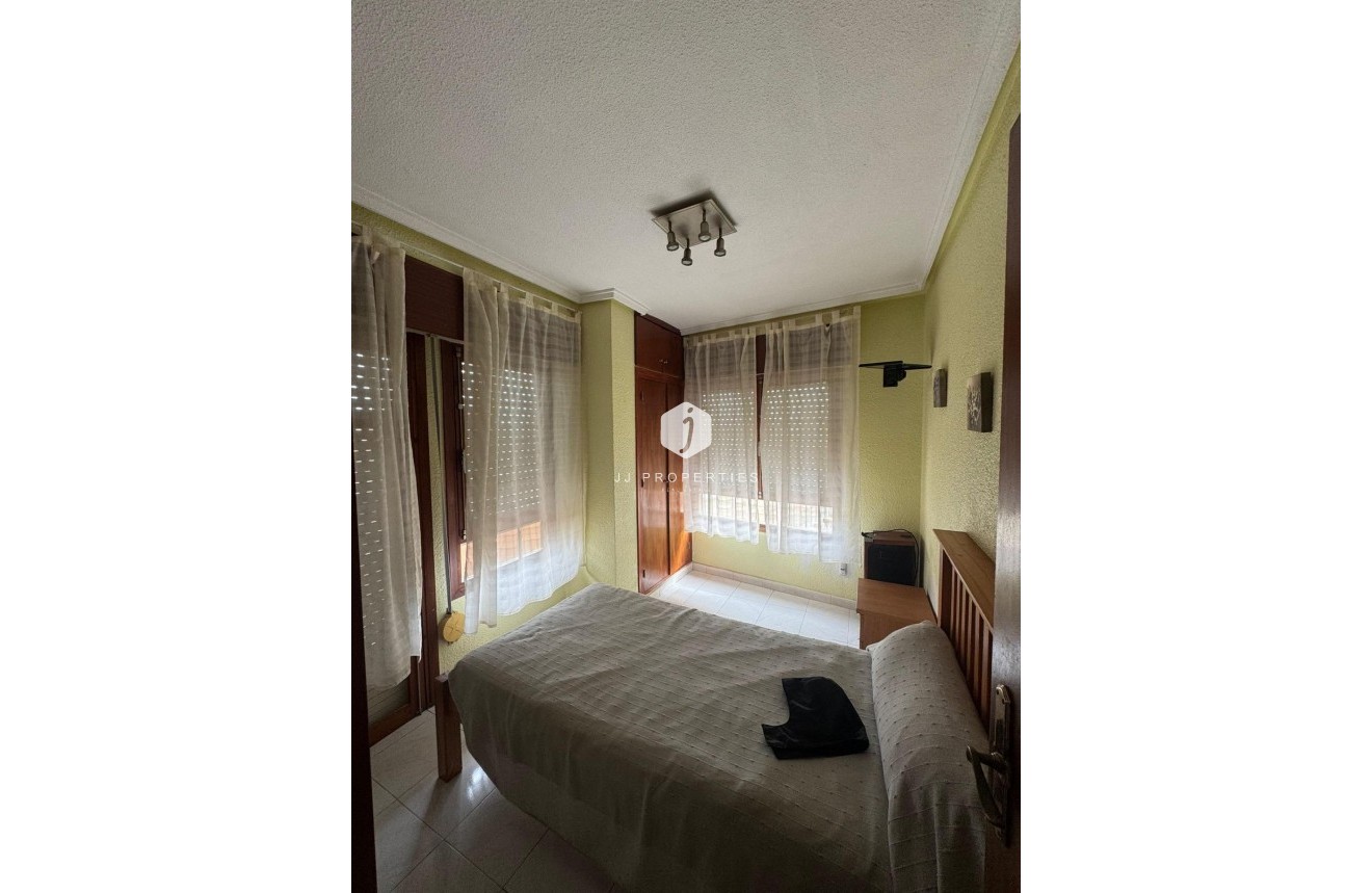 Resale - Apartment / flat -
Bigastro - Bigastro - Town