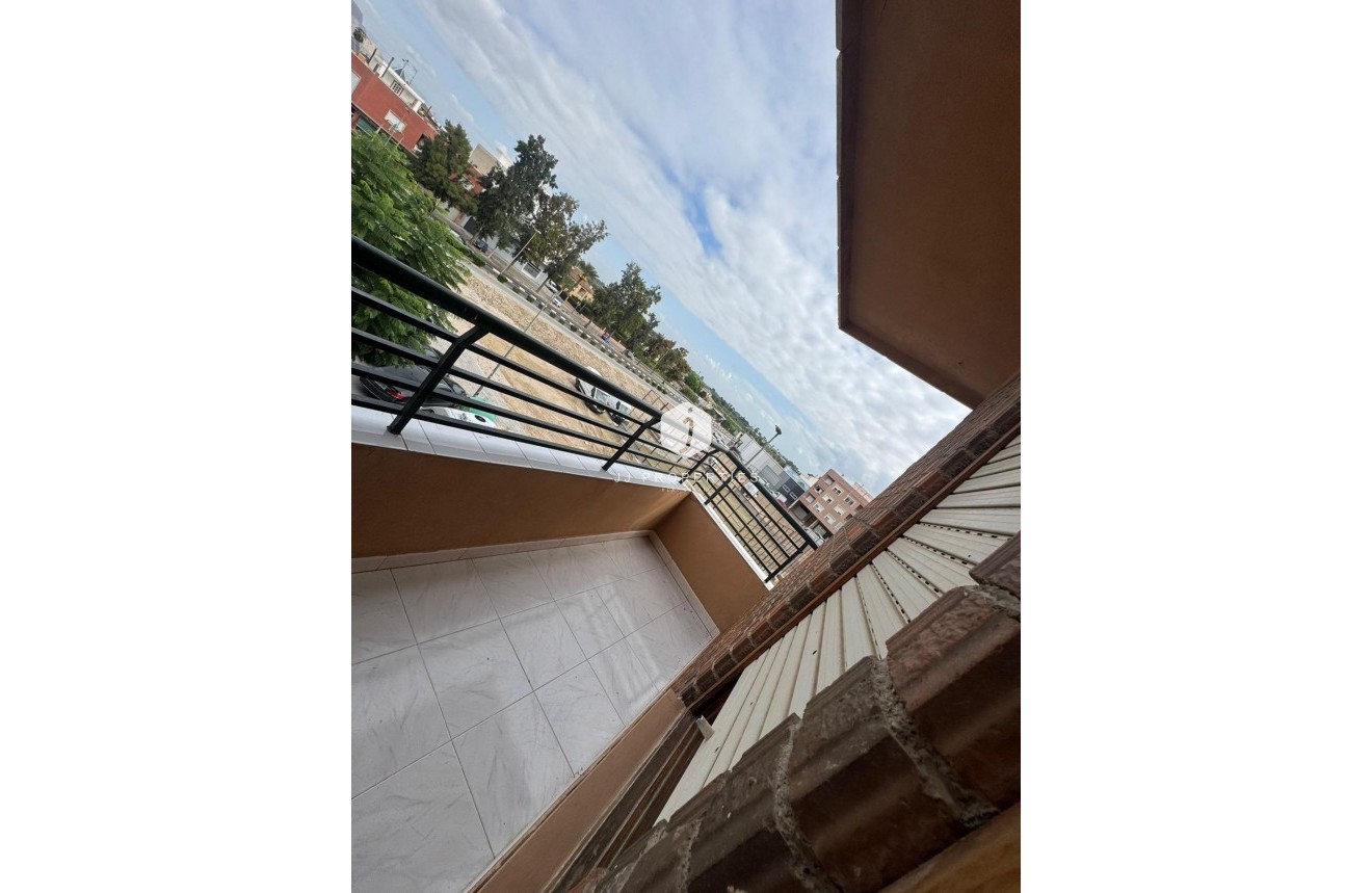 Resale - Apartment / flat -
Bigastro - Bigastro - Town