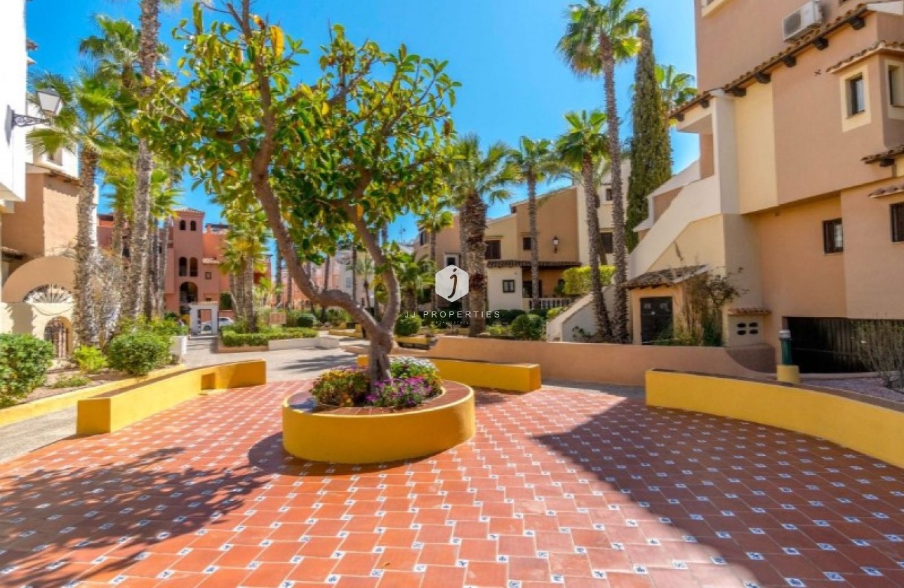 Tweedehands - Penthouse -
Torrevieja - Costa Blanca