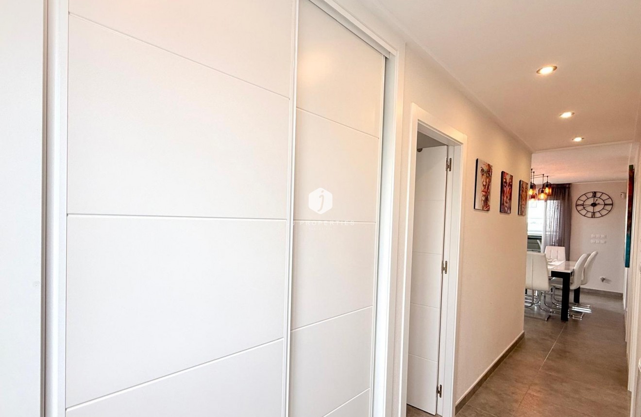 Tweedehands - Appartement / flat -
Orihuela Costa - Villamartín-las Filipinas