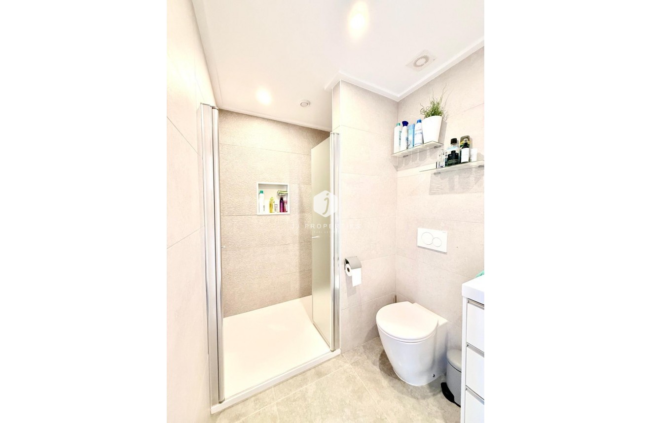 Tweedehands - Appartement / flat -
Orihuela Costa - Villamartín-las Filipinas