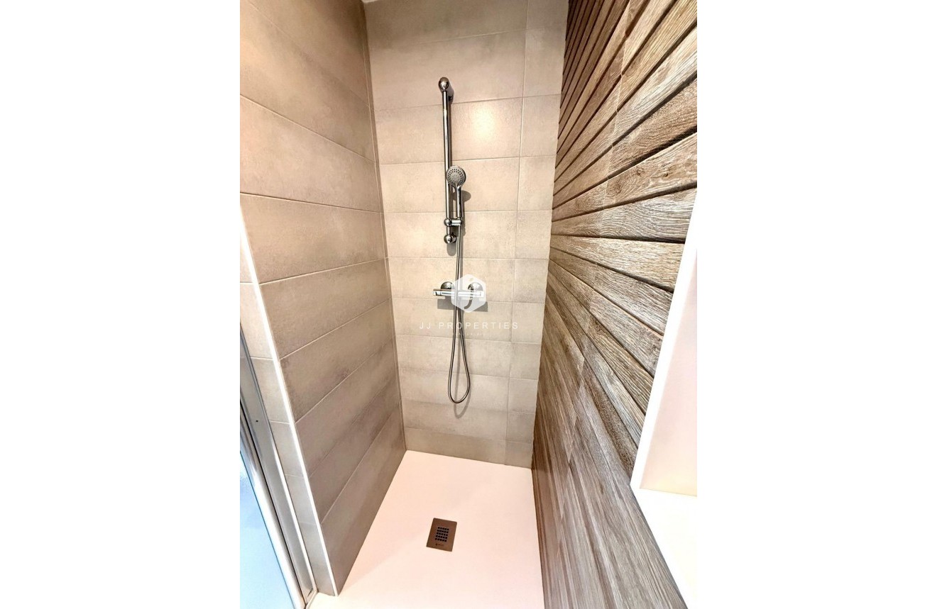 Tweedehands - Appartement / flat -
Orihuela Costa - Villamartín-las Filipinas