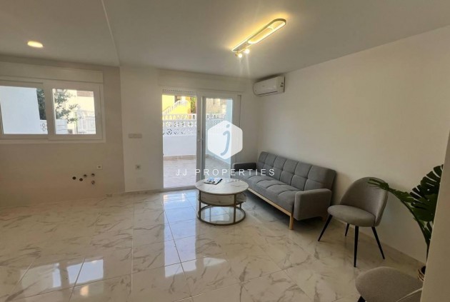 Tweedehands - Chalet -
Torrevieja - Los Balcones - Los Altos del Edén