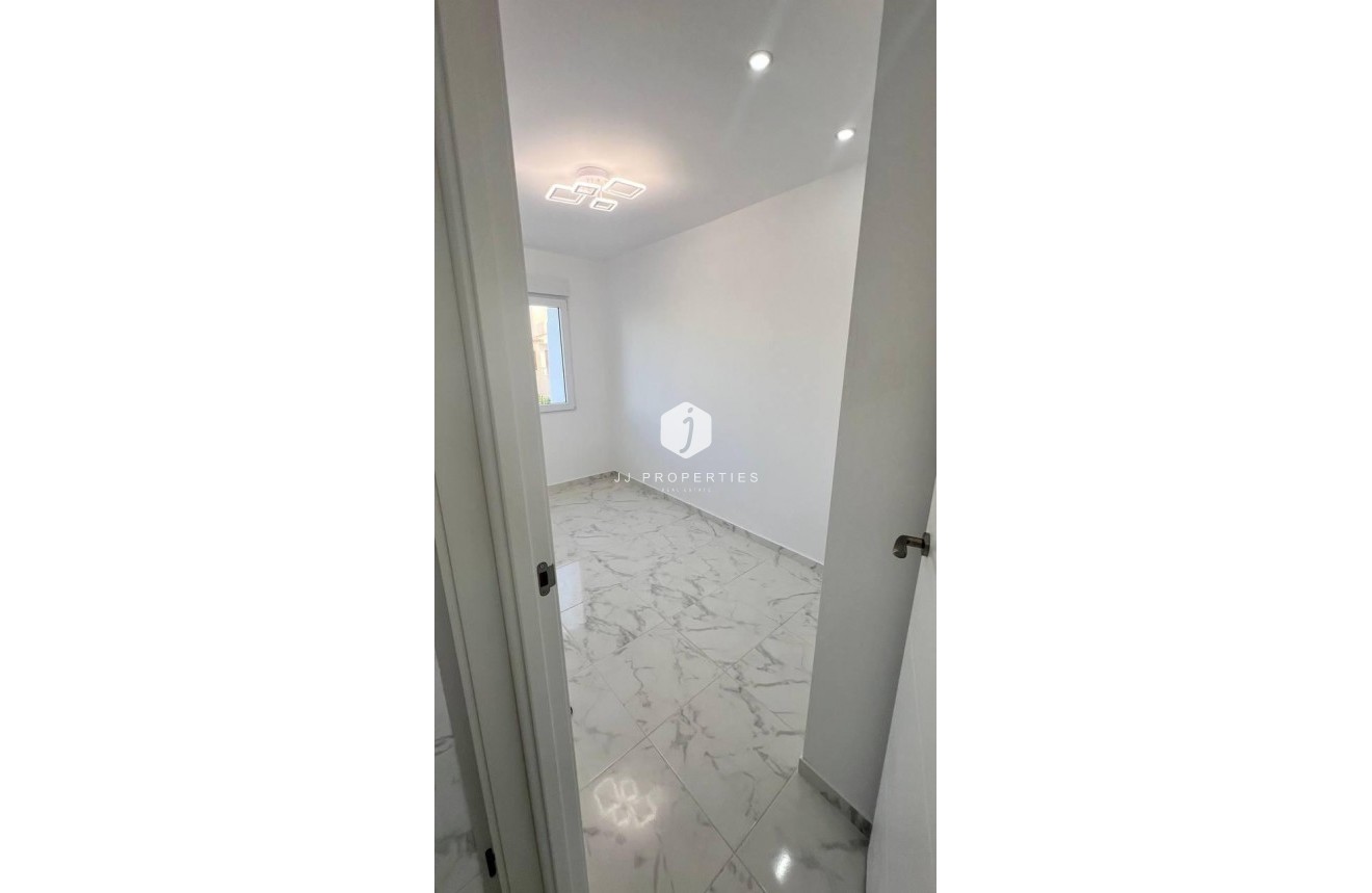 Tweedehands - Chalet -
Torrevieja - Los Balcones - Los Altos del Edén