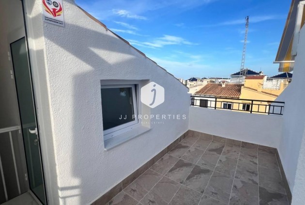 Tweedehands - Chalet -
Torrevieja - Los Balcones - Los Altos del Edén