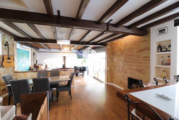 Tweedehands - Villa -
Orihuela Costa - Costa Blanca