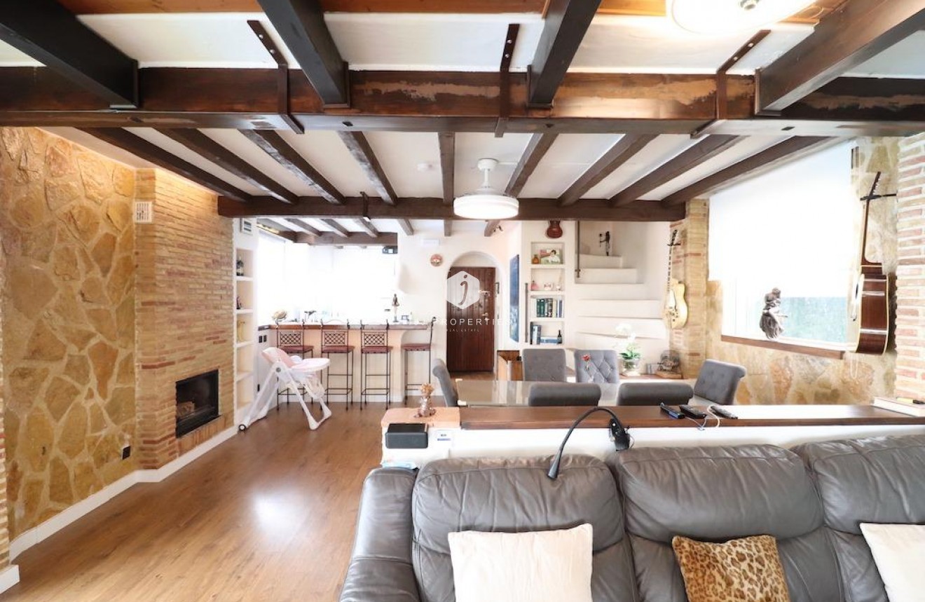 Tweedehands - Villa -
Orihuela Costa - Costa Blanca