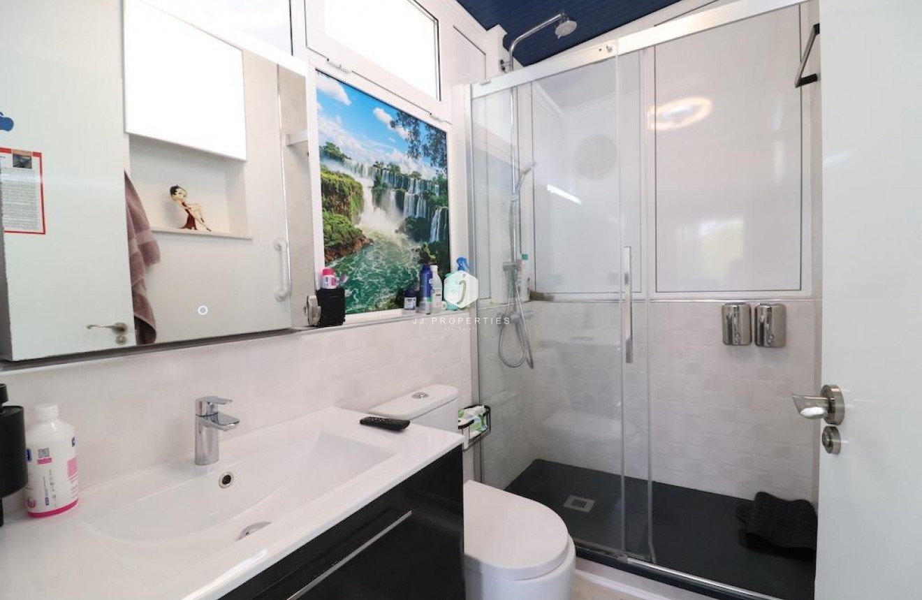 Tweedehands - Villa -
Orihuela Costa - Costa Blanca