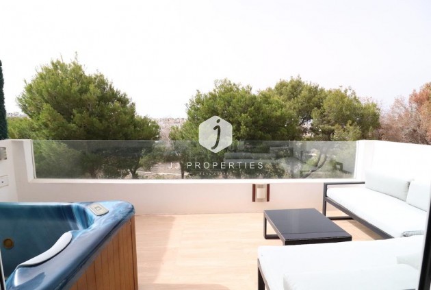Tweedehands - Villa -
Orihuela Costa - Costa Blanca
