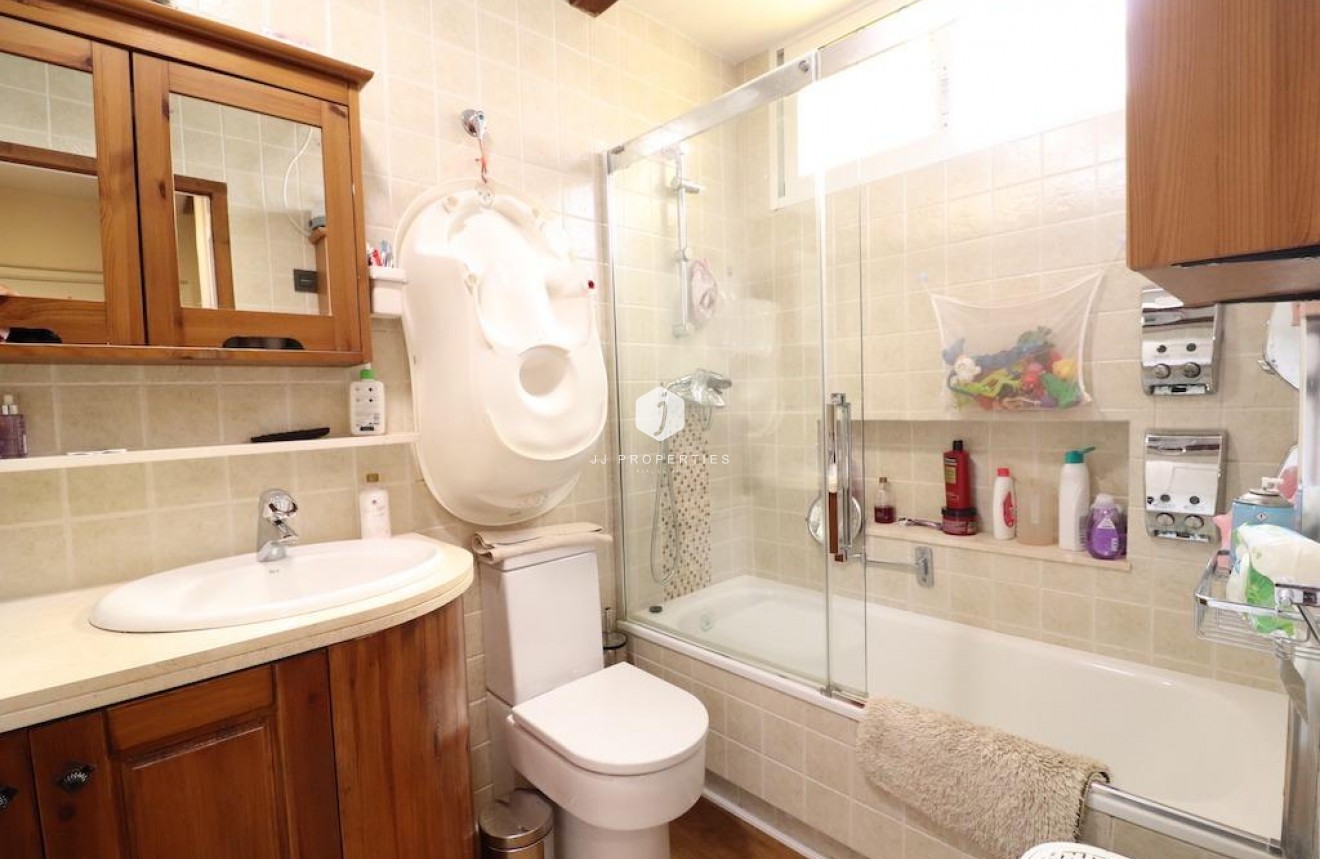 Tweedehands - Villa -
Orihuela Costa - Costa Blanca