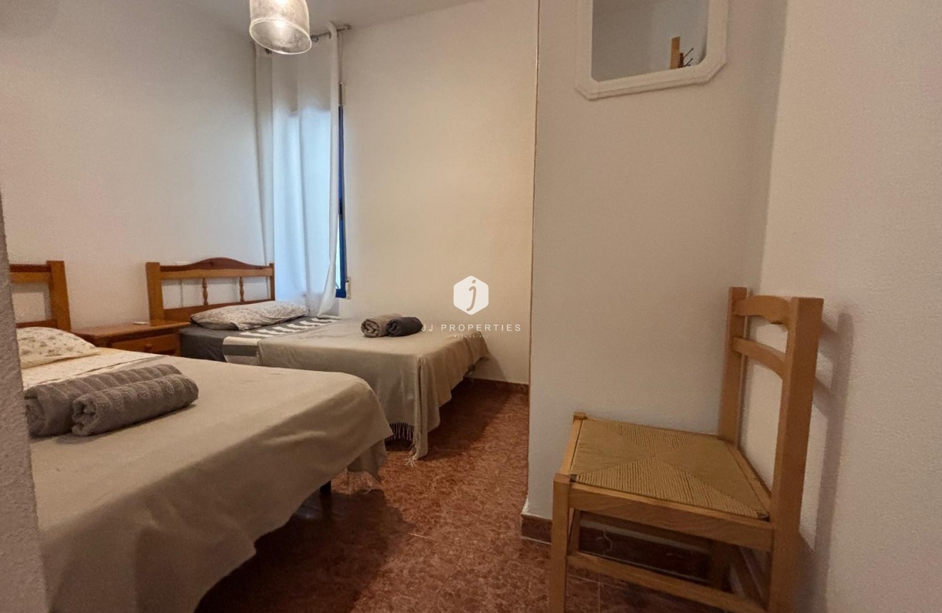 Tweedehands - Appartement / flat -
Torrevieja - Playa de los Locos