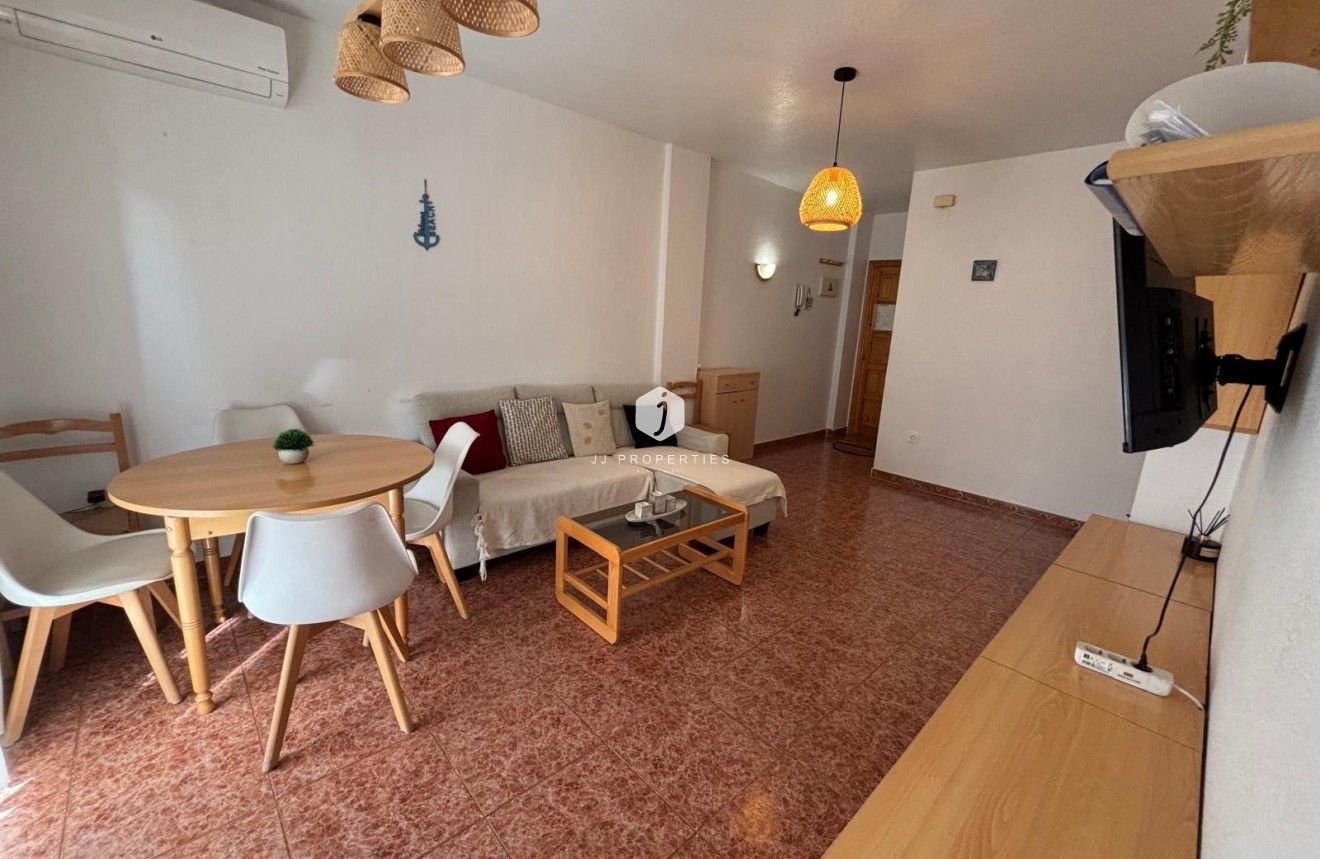 Tweedehands - Appartement / flat -
Torrevieja - Playa de los Locos