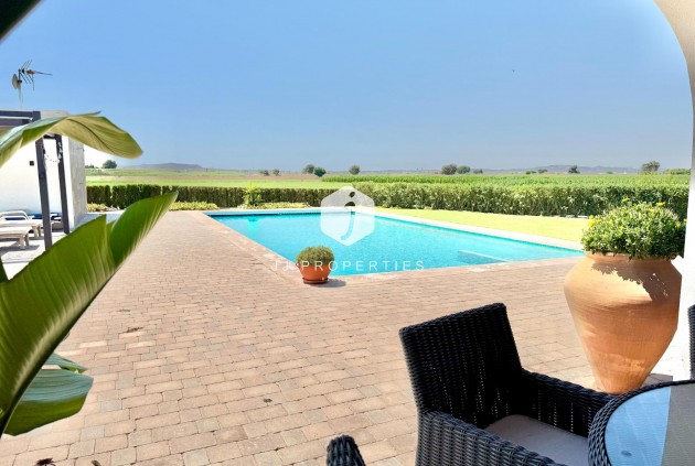 Tweedehands - Villa -
Dolores - Comunidad Valenciana