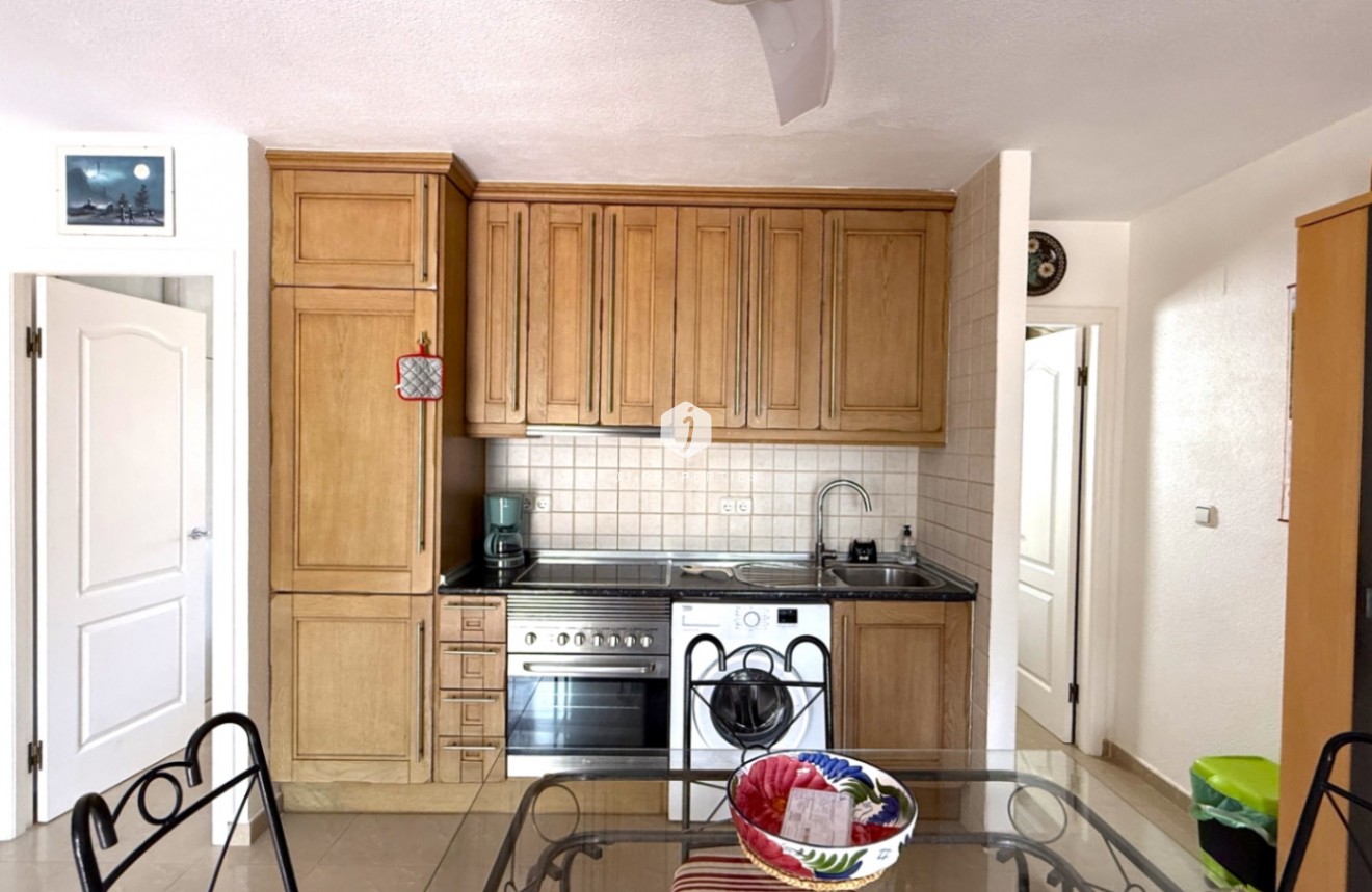 Tweedehands - Appartement / flat -
San Miguel de Salinas - Inland