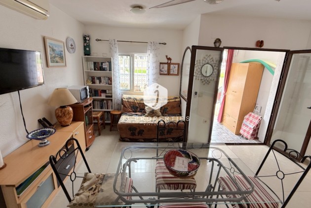 Tweedehands - Appartement / flat -
San Miguel de Salinas - Inland