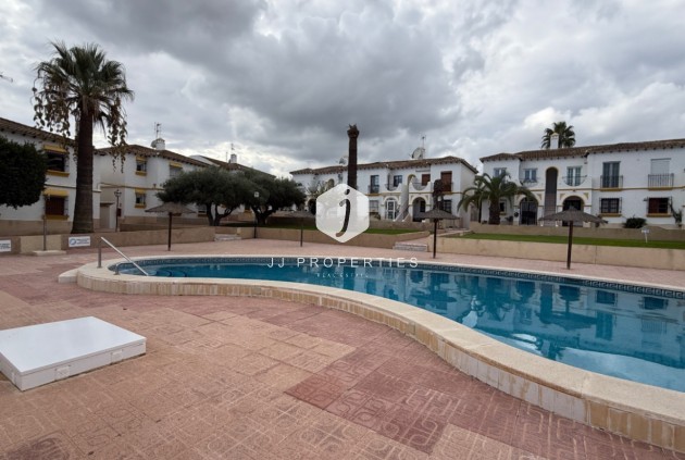Tweedehands - Appartement / flat -
San Miguel de Salinas - Inland