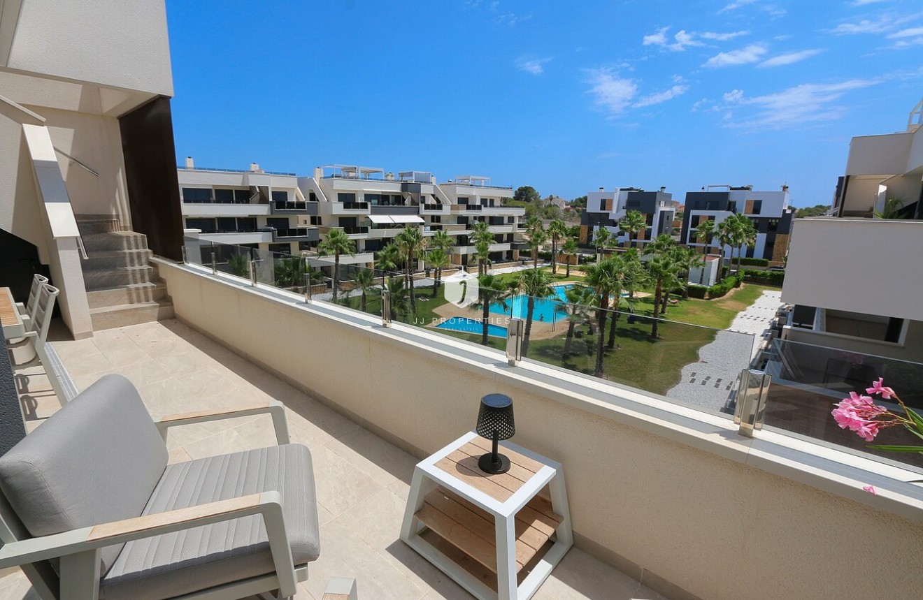 Tweedehands - Penthouse -
Los Altos - Costa Blanca