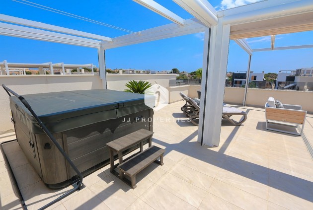 Tweedehands - Penthouse -
Los Altos - Costa Blanca